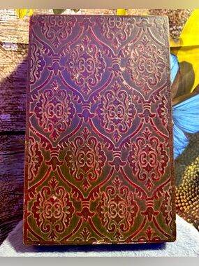 Vintage Pier 1 Latching Jewelry Box Wall Display